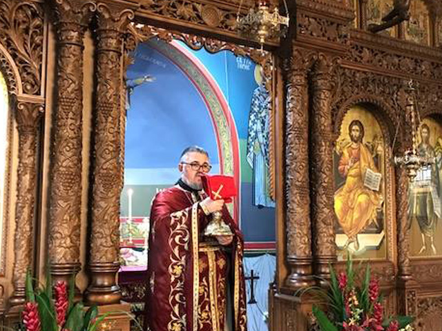 Света Божествена Литургија во црквата Свети Илија во Футскрај, Мелбурн