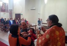 Света Божествена Литургија во црквата Свети Никола во Престон