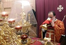 Покров Богородичен - Литургија во црквата Светa Злата Мегленска во Хоперс Кросинг