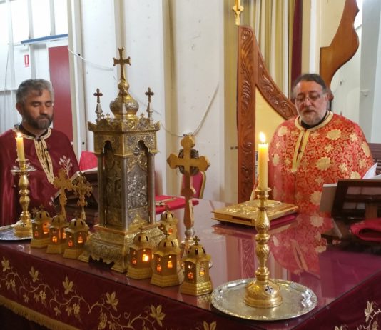 Света Литургија во црквата Свети Никола во Престон (24-та Недела по Педесетница)