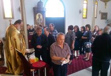 Света Литургија во црквата Светa Злата Мегленска во Хоперс Кросинг