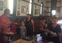 Света Литургија во црквата Свети Никола во Перт