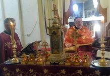 Света Литургија во црквата Свети Никола во Престон (30-та Недела по Педесетница)