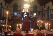 Повечерие и Акатист кон Пресвета Богородица во црквата Свети Никола во Перт