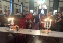 Мало Повечерие со Акатист кон Пресвета Богородица во црквата Свети Никола во Перт