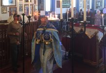 Света Литургија во црквата Свети Никола во Перт