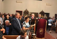 Служба на Оплакувањето Христово во црквата Свети Илија во Футскрај