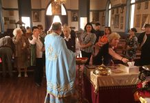 Света Литургија во црквата Свети Никола во Перт (Шеста Недела по Велигден)