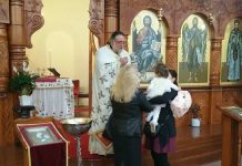 Света Литургија во црквата Свети Никола во Престон (Недела на Светите Отци)