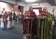 Света Литургија во црквата Света Богородица - Пречиста во Ливерпул (Недела на Светите Отци)