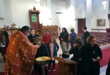 Света Литургија во црквата Свети Никола во Престон (Деветта Недела по Педесетница)