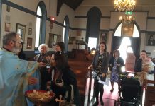 Света Литургија во црквата Свети Никола во Перт (Деветта Недела по Педесетница)