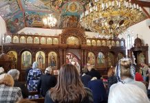 Света Литургија во црквата Света Петка во Мил Парк (13-та Недела по Педесетница)