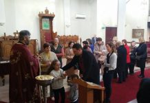 Света Литургија во црквата Свети Никола во Престон (16 Недела по Педесетница)