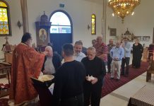 Света Литургија во црквата Света Злата Мегленска во Хоперс Кросинг (20-та Недела по Педесетница)