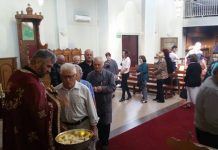 Света Литургија во црквата Свети Никола во Престон (20-та Недела по Педесетница)