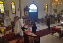 Света Литургија во црквата Света Злата Мегленска во Хоперс Кросинг