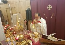 Света Литургија во црквата Света Злата Мегленска во Хоперс Кросинг