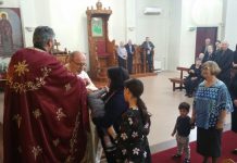 Света Литургија во црквата Свети Никола во Престон (29-та Недела по Педесетница)