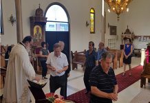 Света Литургија во црквата Света Злата Мегленска во Хоперс Кросинг (35 Недела по Педесетница)