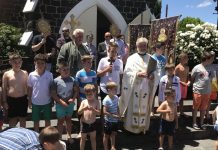 Богојавление во црквата Света Петка во Мил Парк