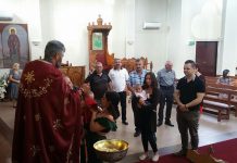 Света Литургија во црквата Свети Никола во Престон (35 Недела по Педесетница)