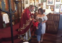 Света Литургија во црквата Свети Никола во Перт (Недела 36-та по Педесетница)