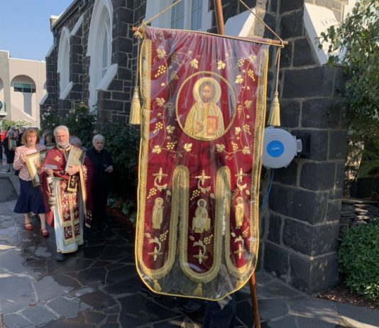 Света Литургија во црквата Света Петка во Мил Парк (Недела на Православието)