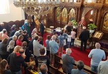 Света Литургија во црквата Света Петка во Мил Парк (5-та Недела од Великиот пост)