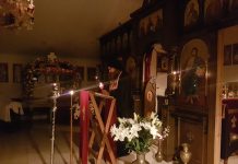 Служба на Светите Страдања на Господ Исус Христос во манастирот во Донибрук