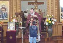 Света Литургија во црквата Света Злата Мегленска во Хоперс Кросинг (Недела на Раслабениот)