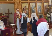 Слегување на Светиот Дух (Духовден) во црквата Света Злата Мегленска во Хоперс Кросинг