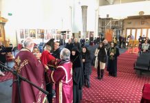 Света Литургија во Соборната црква во Сиденхам (4-та Недела по Педесетница)