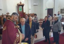 Света Литургија во црквата Свети Никола во Престон (5-та Недела по Педесетница)