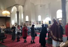 Света Литургија на денот на Свети Пантелејмон и Светите Седмочисленици во Соборната црква во Сиденхам