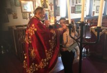 Света Литургија во црквата Свети Никола во Перт (10-та Недела по Педесетница)