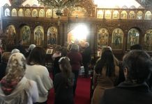 Света Литургија во црквата Светa Петка во Мил Парк (13-та Недела по Педесетница)