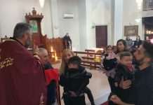 Света Литургија во црквата Свети Никола во Престон (14-та Недела по Педесетница)