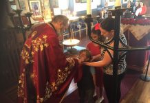 Света Литургија во црквата Свети Никола во Перт (13-та Недела по Педесетница)