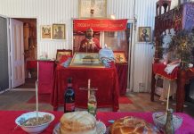 Света Литургија во црквата Успение на Пресвета Богородица во Бризбен (Петковден)