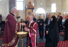 Света Литургија во Соборната црква во Сиденхам (16-та Недела по Педесетница)