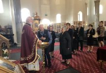 Света Литургија во Соборната црква во Сиденхам (22 Недела по Педесетница)