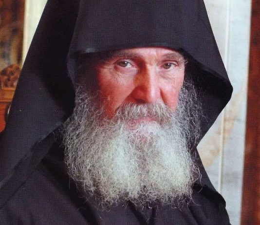 Ајде да купиме скапоцени нешта!