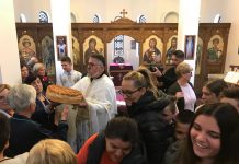 Света Литургија и одржан Редовниот пикник во манастирот Свети Наум Охридски во Роклин