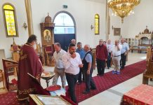 Света Литургија во црквата Света Злата Мегленска во Хоперс Кросинг (Недела на Митарот и Фарисејот)