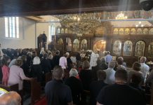 Света Литургија во црквата Света Петка во Мил Парк (Недела на Блудниот син)