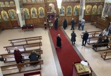 Света Литургија во црквата Свети Никола во Престон (Втора Недела по Педесетница)