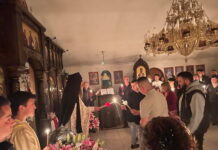 Од богослужбите на Страдалната седмица и Воскресението Христово - Велигден во манастирот Донибрук