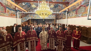 Сеноќно бдение во храмот Света Петка во Мил Парк, Мелбурн – Австралија