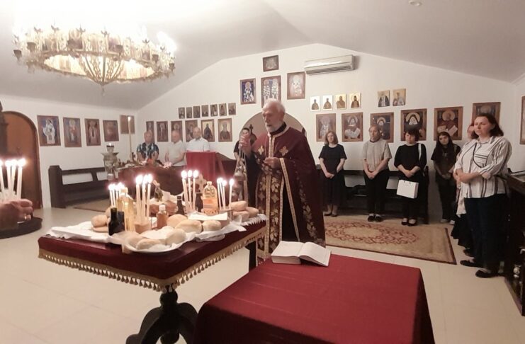 Акатист на Мајката Божја во Донибрук